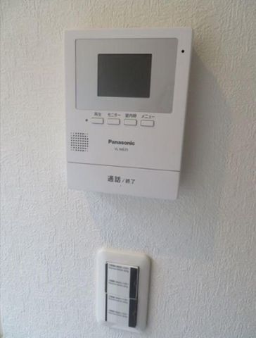 �y���̑��ݔ��z�@���j�^�[�t�C���^�[�z��