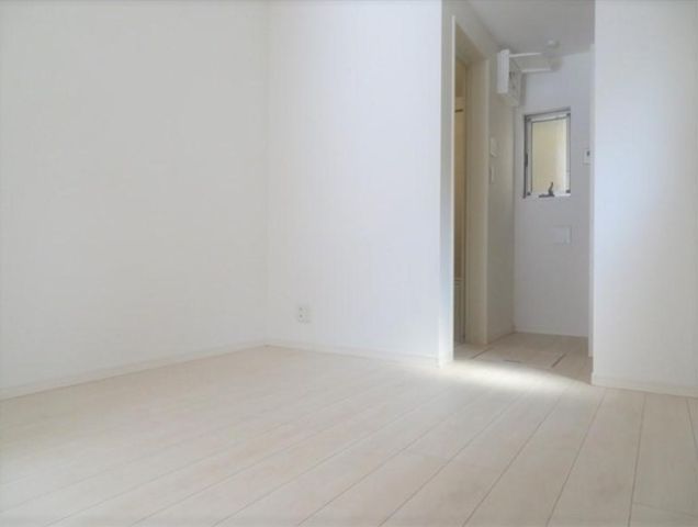 �y���ԁE���r���O�z�@����