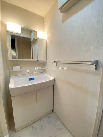 �y���ʏ��z�@