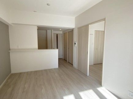 �y���ԁE���r���O�z�@