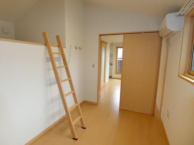 �y���̑������E�X�y�[�X�z�@