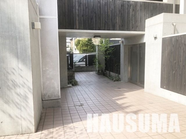 �y�G���g�����X�z�@�G���g�����X