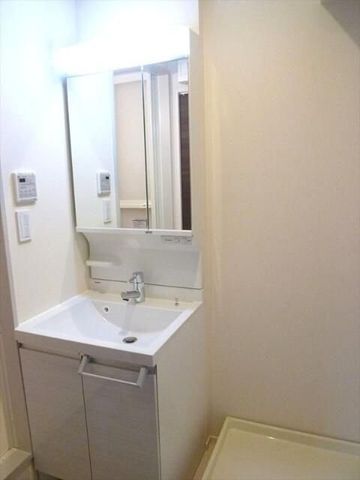 �y���ʏ��z�@