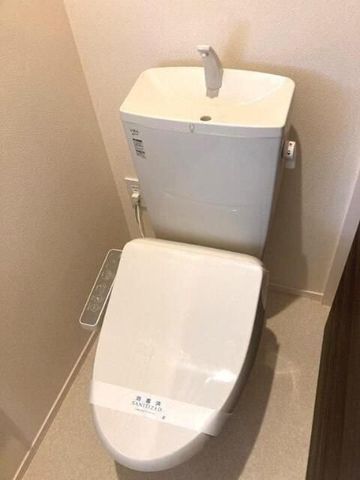 �y�g�C���z�@