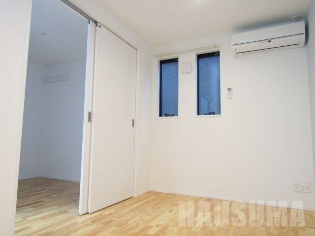 �y���ԁE���r���O�z�@����