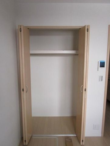 �y���[�z�@�N���[�[�b�g