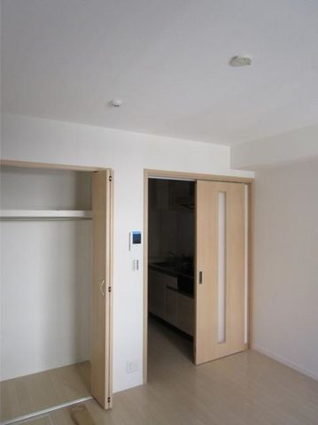 �y���̑������E�X�y�[�X�z�@�m��