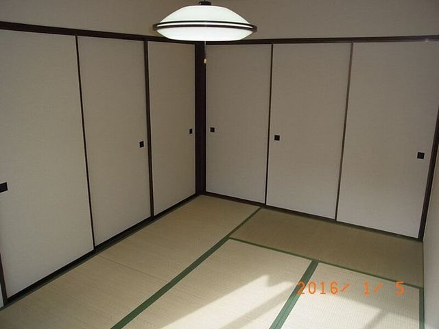 �y���[�z�@