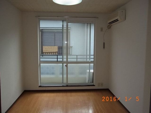 �y�o���R�j�[�z�@