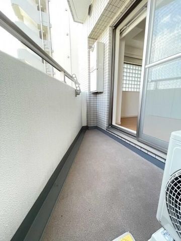 �y�o���R�j�[�z�@