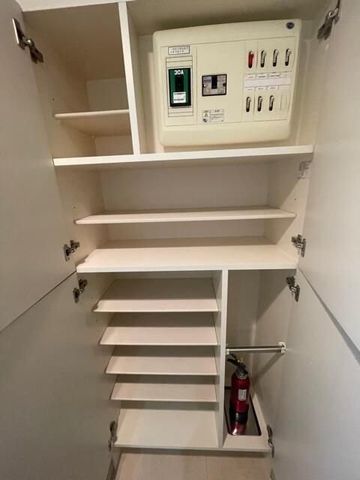 �y���ցz�@