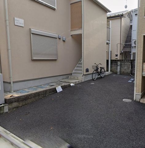 �y�G���g�����X�z�@