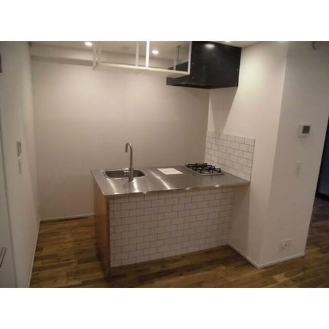 �y�L�b�`���z�@