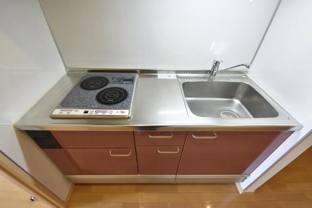 �y�L�b�`���z�@