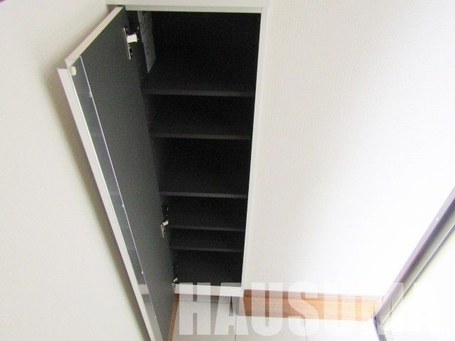 �y���[�z�@���[�͂̂���V���[�YBOX