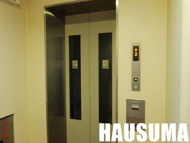 �y���̑��z�@�G���x�[�^�[