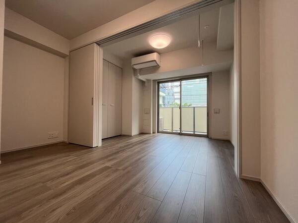 �y���̑������E�X�y�[�X�z�@