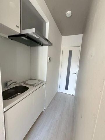 �y�L�b�`���z�@