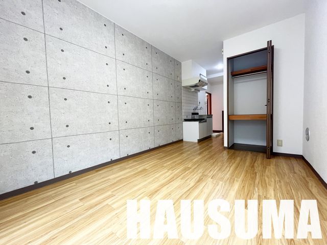 �y���̑������E�X�y�[�X�z�@���������Q�Ǝʐ^��