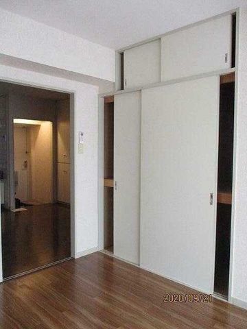 �y���[�z�@