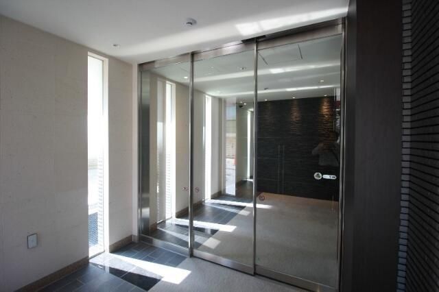 �y���̑��ݔ��z�@