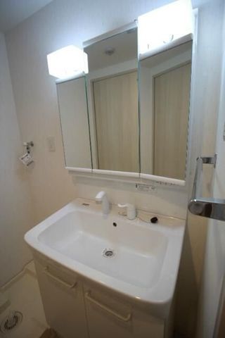 �y���ʏ��z�@