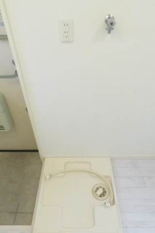 �y���̑��ݔ��z�@