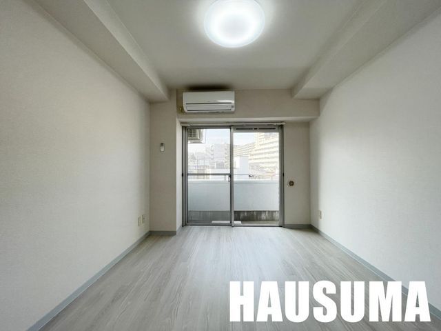 �y���ԁE���r���O�z�@�G���g�����X
