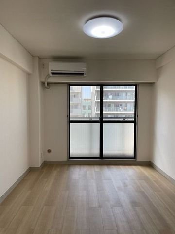 �y���ԁE���r���O�z�@