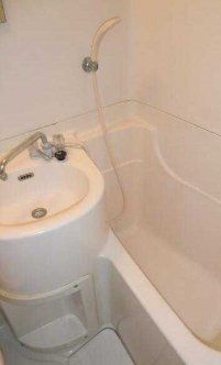 �y���ʏ��z�@