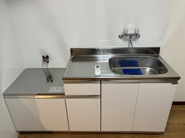 �y�L�b�`���z�@