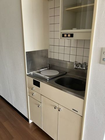 �y�L�b�`���z�@