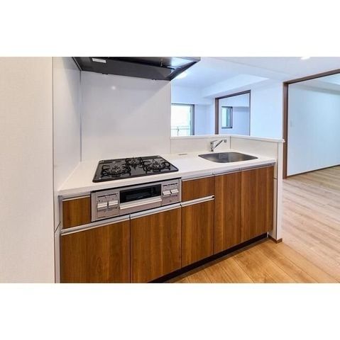 �y�L�b�`���z�@