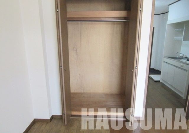 �y���̑��ݔ��z�@�N���[�[�b�g