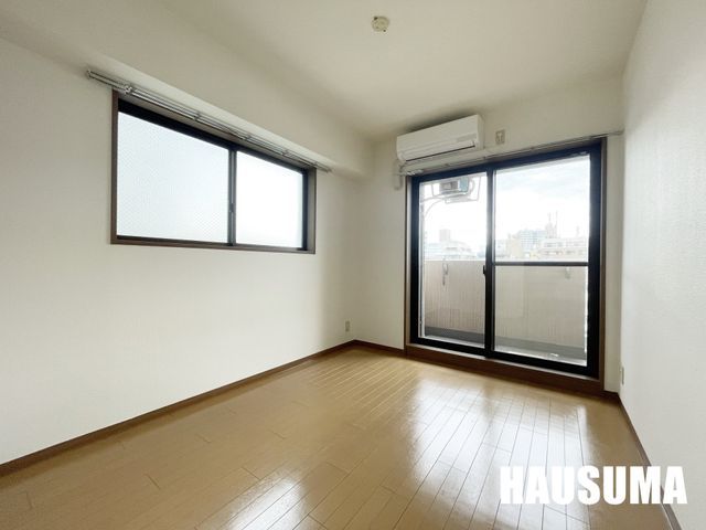 �y���ԁE���r���O�z�@���r���O/����