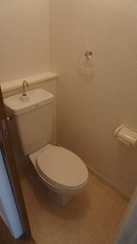 �y�g�C���z�@