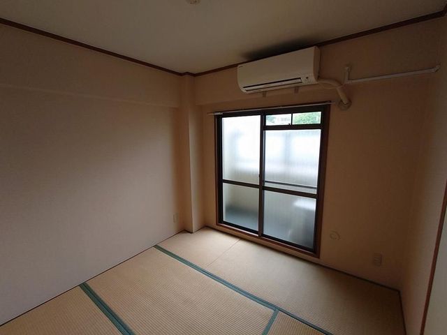 �y�o���R�j�[�z�@