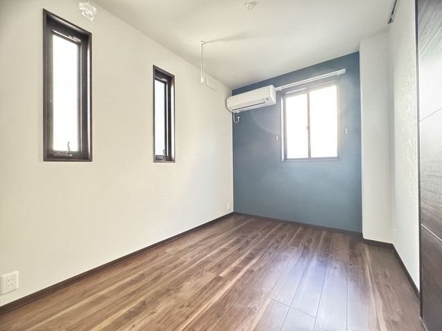 �y���̑��ݔ��z�@