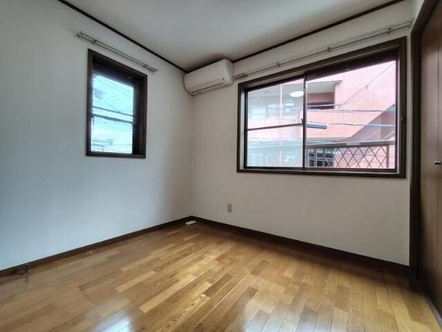 �y���̑������E�X�y�[�X�z�@