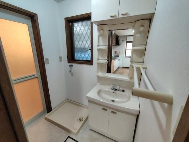 �y���ʏ��z�@