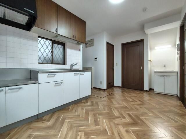 �y���̑������E�X�y�[�X�z�@