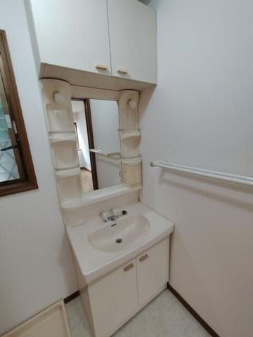 �y���ʏ��z�@