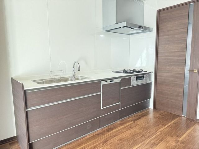 �y�L�b�`���z�@