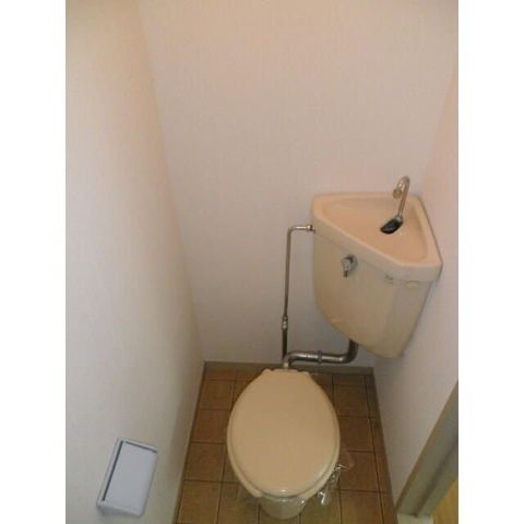 �y�g�C���z�@