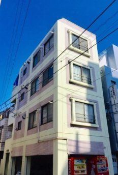 �y�G���g�����X�z�@