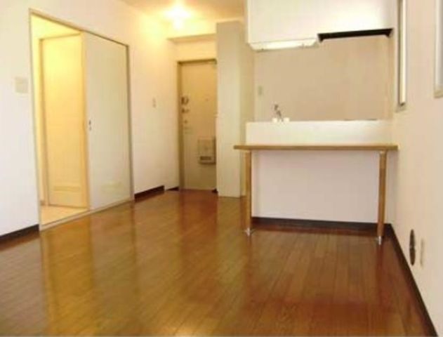 �y���ԁE���r���O�z�@����