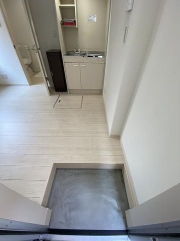 �y���ԁE���r���O�z�@