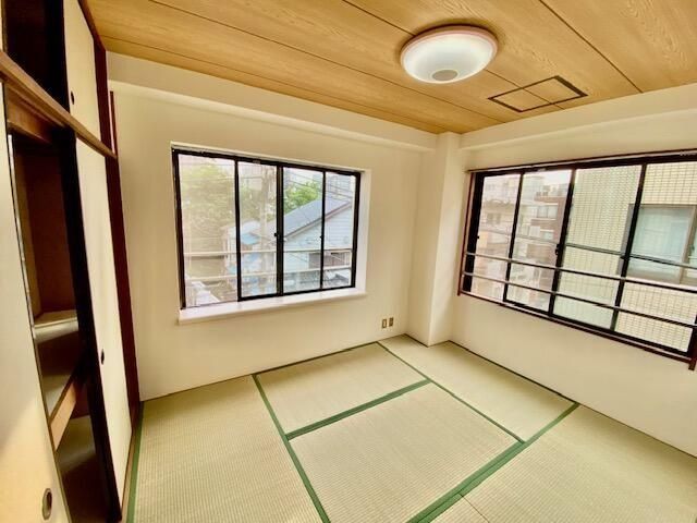 �y���̑������E�X�y�[�X�z�@