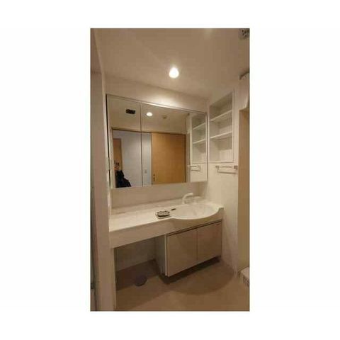 �y���ʏ��z�@