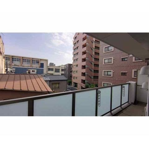 �y�o���R�j�[�z�@